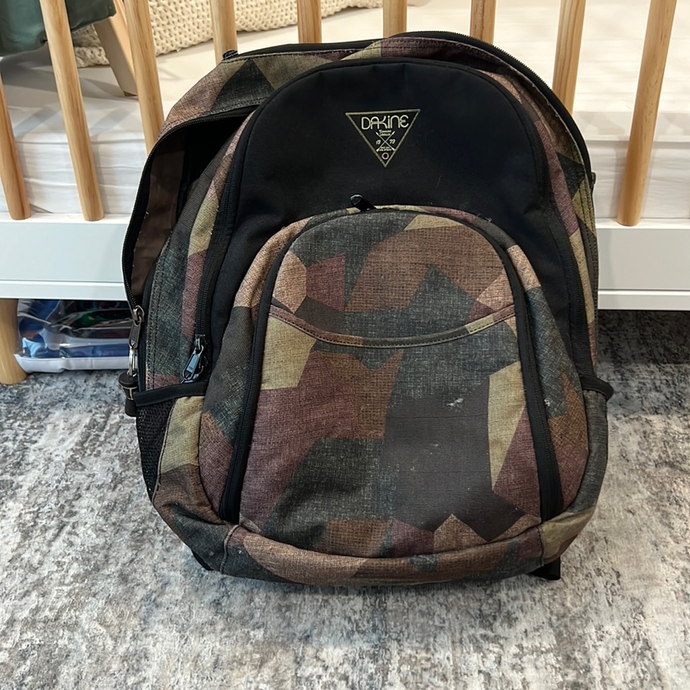 Dakine backpack